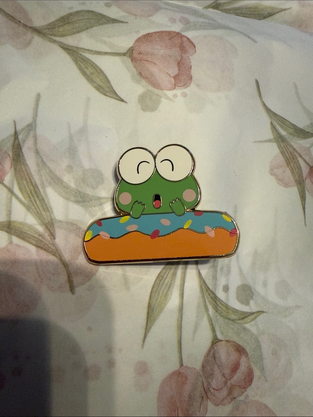 Buy 5 for 10$❗️Keroppi Enamel Pin with Colorful Donut Float